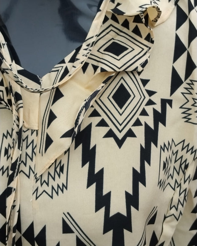 Umafre Long Sleeve Blouse