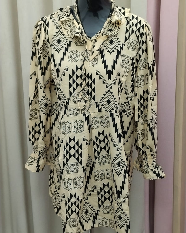 Umafre Long Sleeve Blouse