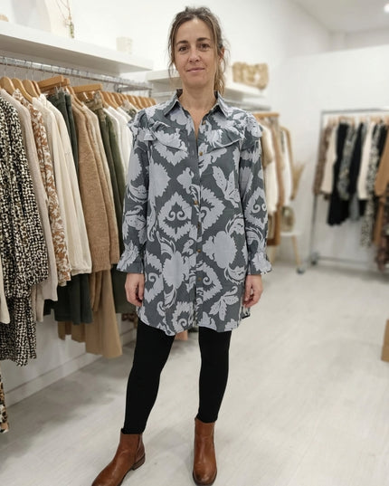 Long Sleeve DrUma blouse