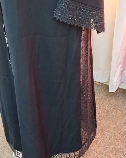 Elegant Black Abaya